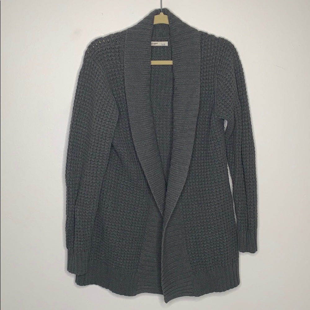 Old navy sweater size L